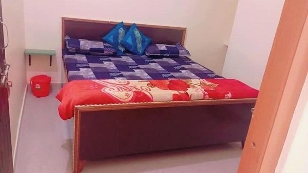 ajay palace home stay