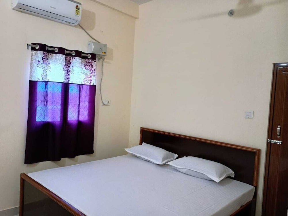 ajay palace home stay