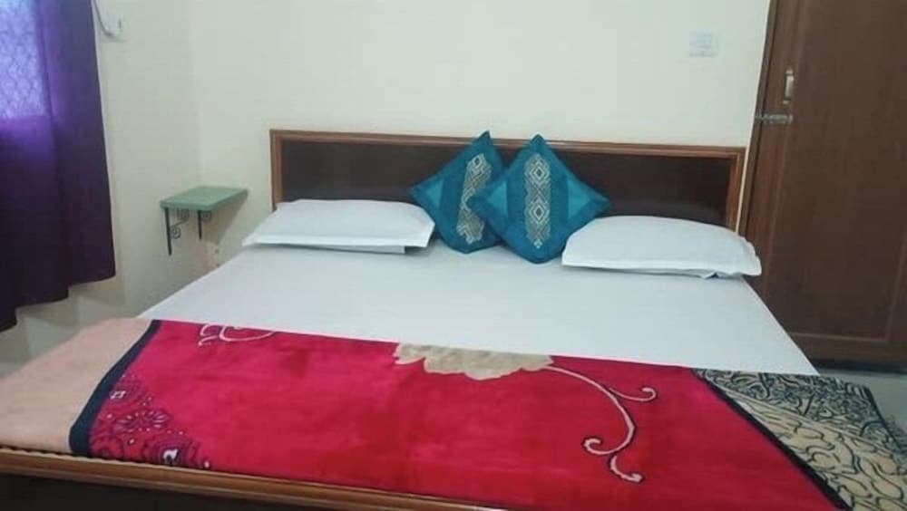 ajay palace home stay