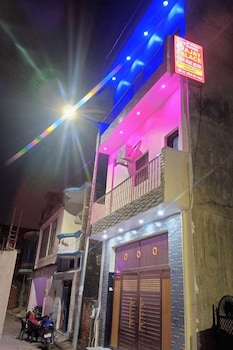 ajay palace home stay