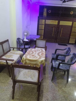 ajay palace home stay