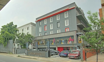 hotel palace inn