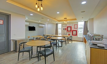 hotel palace inn