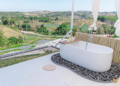 Khaokho Flower Camp,,5 star