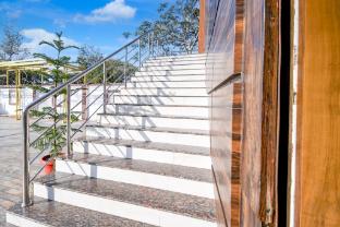 hotel o the wedding rings