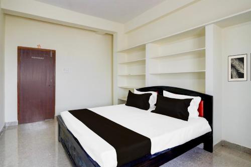 Hotel O Ksr Grand,,3 star