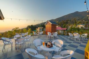 the social stays bir formerly artbuzz