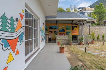 the social stays bir formerly artbuzz