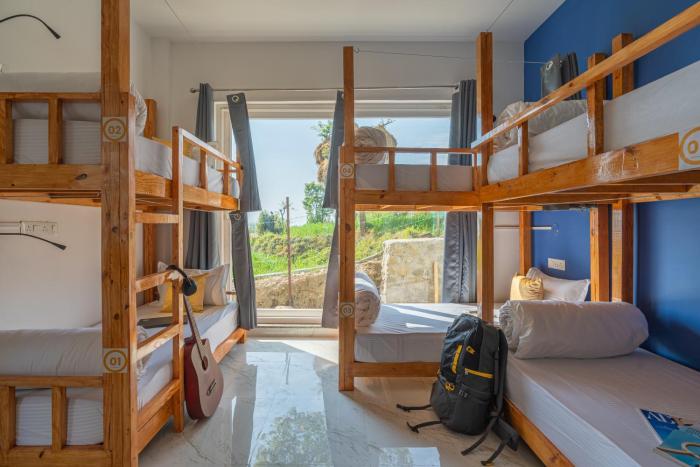 the social stays bir formerly artbuzz