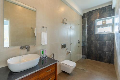 the social stays bir formerly artbuzz