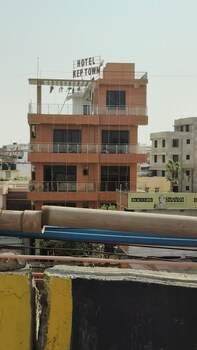 hotel keptown by grb