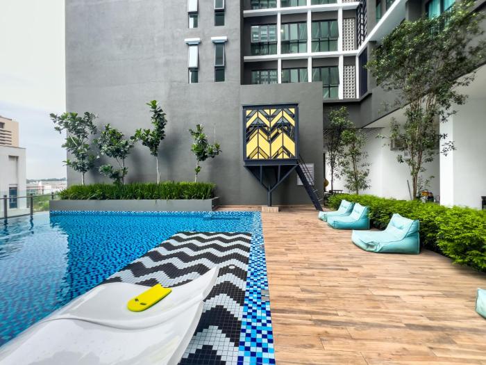 alinea suites shah alam by sleepy bear