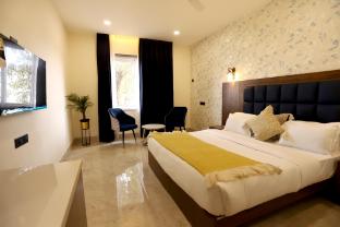 hotel dhingra inn