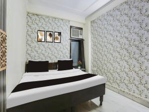 hotel o chhatarpur formerly royal galaxy