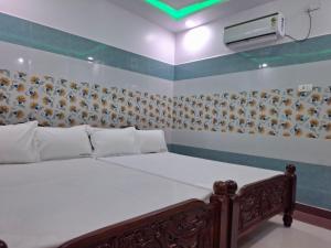 ambika residency and mahal