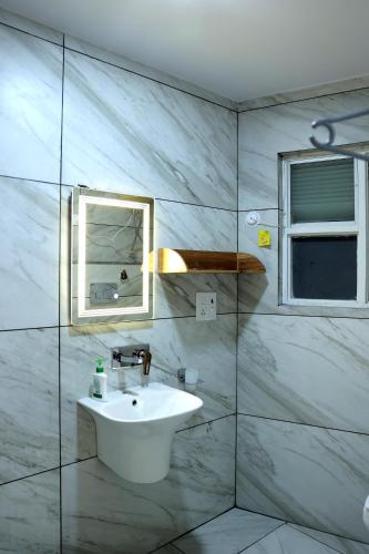 alpine bnb dharmshala