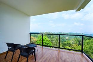 velvet clouds munnar