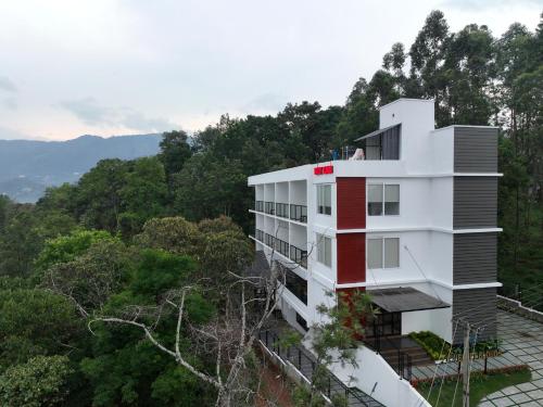 Velvet Clouds Munnar,,4 star