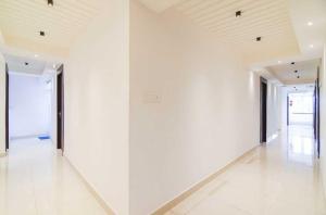 hotel o kalikapur haltu