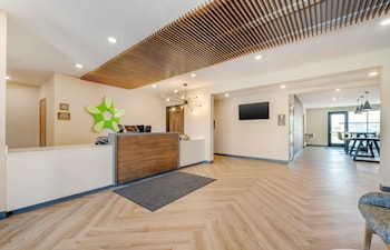 Extended Stay America Premier Suites – Phoenix - Chandler – Airport,1855 S. Cooper Rd,2 star