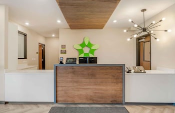 Extended Stay America Premier Suites – Phoenix - Chandler – Airport,1855 S. Cooper Rd,2 star