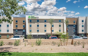 Extended Stay America Premier Suites – Phoenix - Chandler – Airport,1855 S. Cooper Rd,2 star