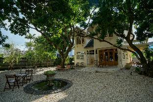 Arte House,,3 star