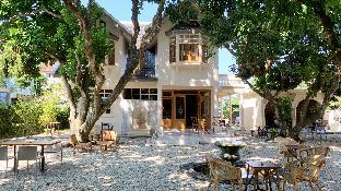 Arte House,,3 star