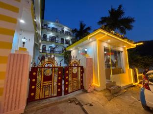 nirvana riverside resort