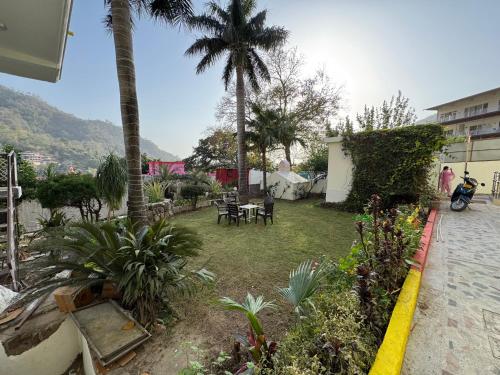 nirvana riverside resort