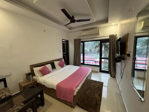 nirvana riverside resort