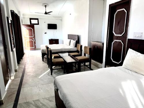 nirvana riverside resort