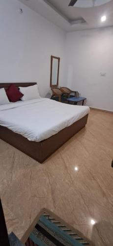 nirvana riverside resort