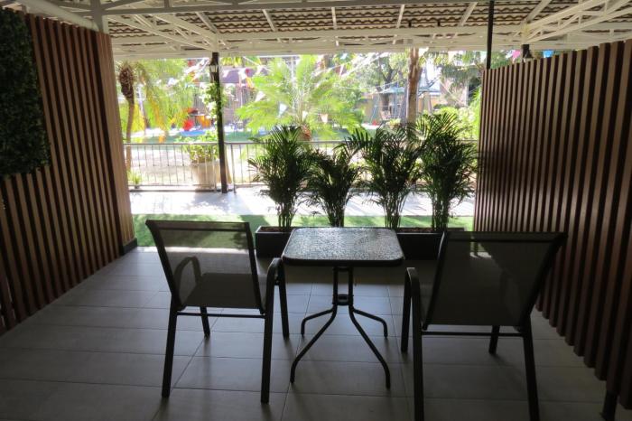 baan bee residence