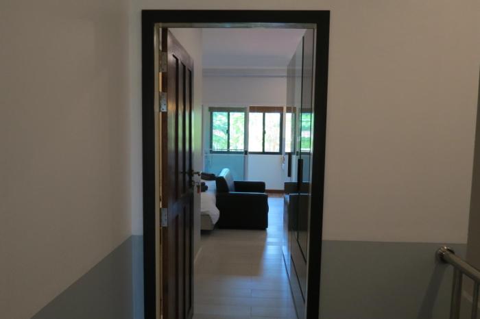 baan bee residence