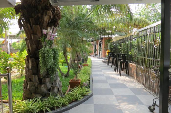 baan bee residence