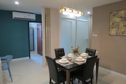 Baan Bee Residence,,5 star