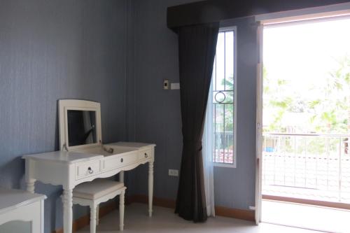 baan bee residence