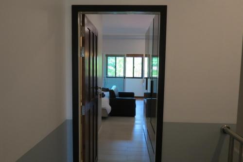 baan bee residence