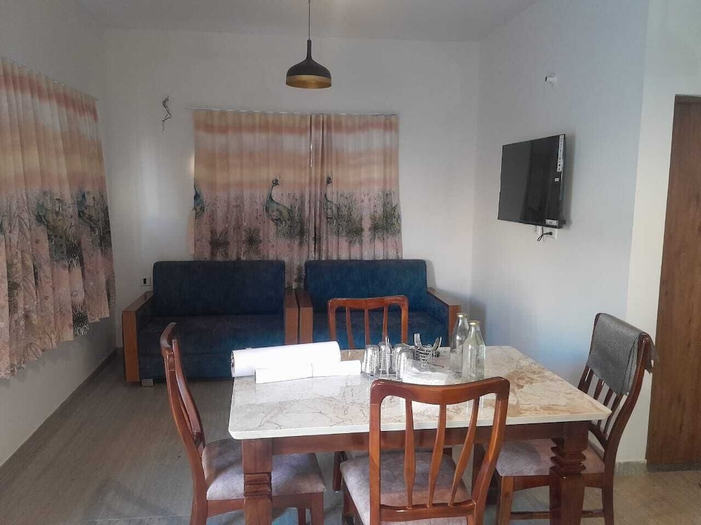 elis home stayz