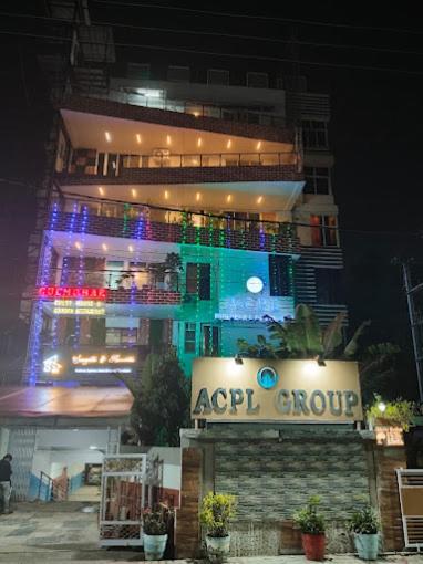 gulmohar guest house