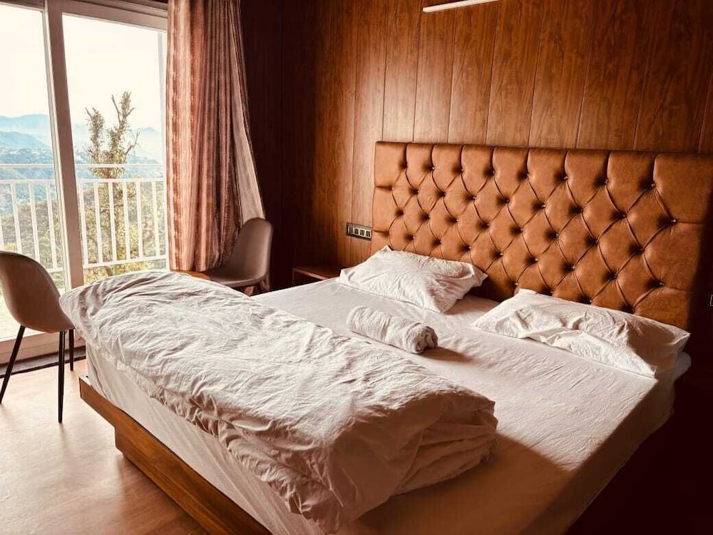 the sapphire suits mussoorie