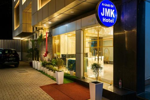 Hotel Jmk - Managed By Jmd Group,,3 star