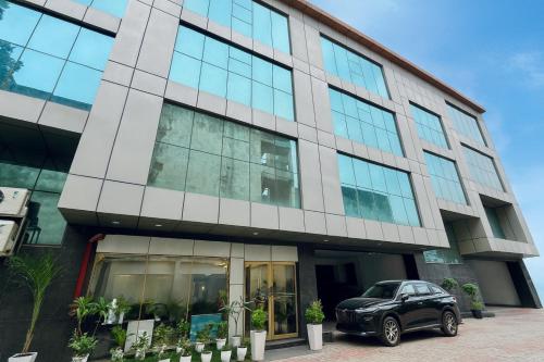 Hotel Jmk - Managed By Jmd Group,,3 star