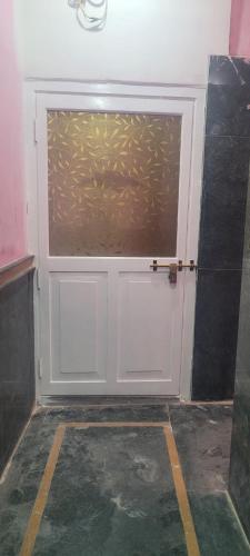 shikarys palace home stay