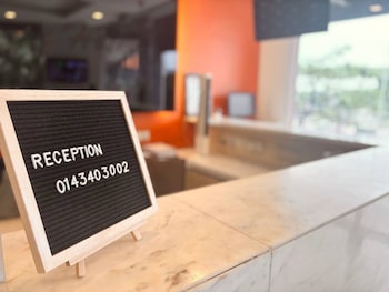 Signature Hotel By Easy Nap,,2 star