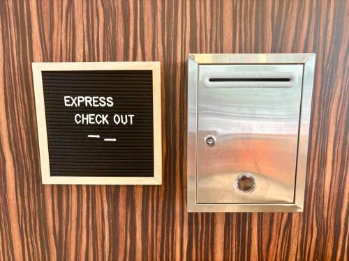 signature hotel by easy nap