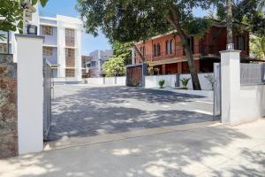 super collection o westhill near govt engg college