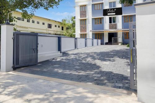 super collection o westhill near govt engg college