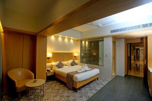 majestic suites boutique hotel